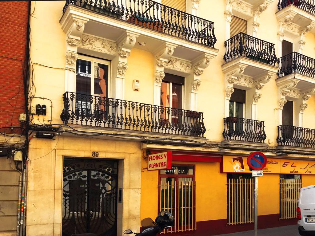 Bookingham ★Apartaments & Suites Madrid Exterior photo